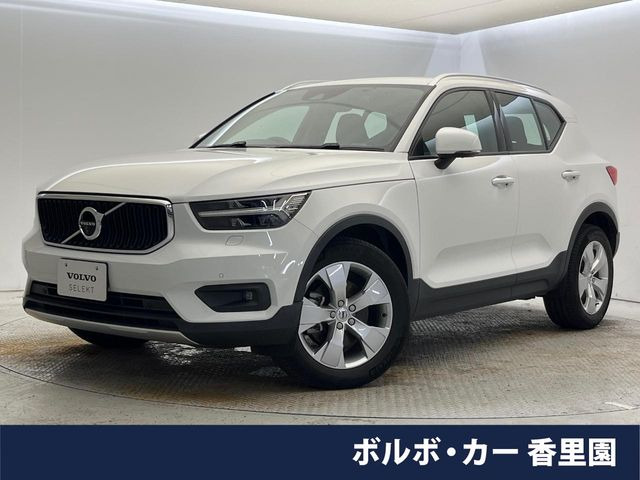 XC40 B4 モメンタム