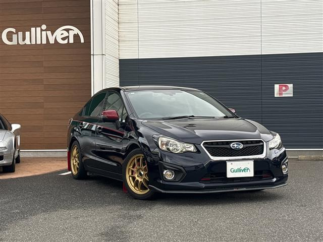 インプレッサG4 2.0 i アイサイト 4WD 本革シート