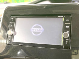 【純正ナビ】人気の純正ナビを装備しております。ナビの使いやすさはもちろん、オーディオ機能も充実!キャンプや旅行はもちろん、通勤や買い物など普段のドライブも楽しくなるはず♪