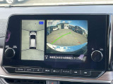アラウンドビューモニター装備☆上から見たような画面で車庫入れも縦列駐車も安心です♪