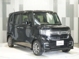 この度は当店の車両を御覧頂きましてありがとうございます。当店の販売車両はそのほとんどが自社での下取り車とデモカー(展示、試乗車)から構成され、安心してご購入いただけます。