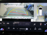 パノラミックビューモニター付きです。車両を上から見たような映像をディスプレイオーディオ画面に表示、運転席からの目線だけでは見にくい、車両周辺の状況をリアルタイムでしっかり確認できます。