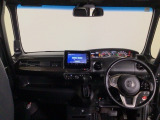 【前方視界】開放的な前方視界!運転がしやすく疲れにくいです♪窓が大きく、見通しがとっても良いおクルマですよ♪