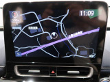 ディスプレイオーディオを装備。スマホとクルマをつなぐことで、これまでのナビに加えて、いろんなサービスが楽しめます。