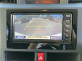 バックガイドモニターで、後方を確認しながら安心して駐車することができます。運転初心者も熟練者も必須の機能ですよ!
