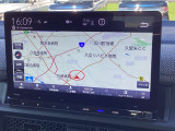 嬉しいナビ付です♪これで遠出も安心です。目的地まで連れて行ってくれます。ドライブが楽しくなりますね。
