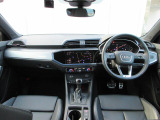 運転に必要な情報をメーター内に集約し、ドライバーの安全で快適な運転に寄与するアウディバーチャルコックピット。