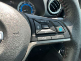 プロパイロット搭載。高速道路でドライバーに代わってアクセル、ブレーキ、ステアリングを自動制御します。