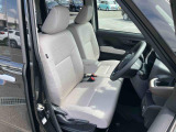 自動車保険も取り扱っておりますの無料で見積りをいたします♪ お客様のお話を伺い、お客様に合った的確なプランをご提案させて頂きます。