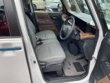 運転席シート