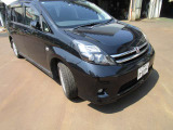 アイシス 1.8 プラタナ 4WD 