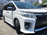 ヴォクシー 2.0 ZS 煌 