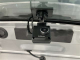 当店ではトヨタauショップ併設しております。お車と一緒にau携帯の機種変更も可能です♪また、自動車保険も取り扱っております。車の支払いと自動車保険の支払いをまとめてお支払い可能なプランもあります♪