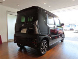 走りにこだわりながら収納力も持ち合わせたお車です。荷物を載せて軽快なドライブを楽しめますよ♪