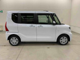 軽自動車、小型車を中心に常時300台展示車を御用意させて頂いております