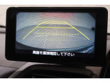 バックカメラが装備されており、後方の安全確認はもちろんのこと狭い場所での駐車や雨の日・夜間など視界の悪いコンディションでのストレスの軽減にもなります!