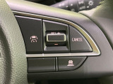 【アダプティブクルーズコントロール】高速道路での長距離走行が楽に!!自動で速度を保つクルーズコントロールが、衝突軽減システムと連携し、前方の車両を感知して車間を保つように速度調節してくれます!!