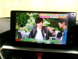 フルセグでテレビも視聴できます