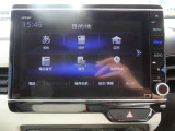 【純正8インチナビ】人気の純正ナビを装備。オーディオ機能も充実しており、Bluetooth接続すればお持ちのスマホやMP3プレイヤーの音楽を再生可能!毎日の運転がさらに楽しくなります!!