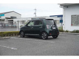 深みのあるグリーン。