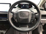 ハンドルは車を運転する上で、ずっと握っている重要なパーツです。手にフィットする物がいいですよね♪