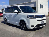 現車を見に来れないお客様には、車両状態の詳しい情報をお電話・メールにてご連絡致しております。スマートフォン、パソコンがあればリアルタイムでの対面にて映像で確認・対応もできます!
