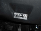 ETC装備車です、これさえあれば高速道路も楽々通行できます。お出掛けするのが好きな方には欠かせない装備です!