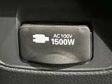 【1500Wアクセサリーコンセント】消費電力1500Wまでの家電が使えます。キャンプやスポーツ・アウトドアでのアクティビティはもちろん、災害・停電の際に大活躍♪