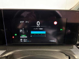 見やすいメーター周り!!カラーディスプレイには運転をサポートするさまざまな情報が表示されます(^^♪