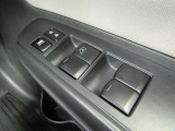 全席パワーウィンドウスイッチ★運転席はワンタッチで開閉可能です♪