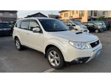 フォレスター 2.0 XT 4WD 