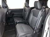 ゆとりある広々とした車内空間は、ドライブを始め買い物やレジャーなど、幅広く活躍します。一人でもみんなとでもお出かけを楽しみましょう!