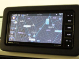パナソニック製7インチSDナビCN-HA01WDを装備しております。