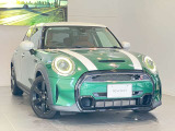ファイナンス商品もお任せください。オートローンのお見積り・自動車保険のご相談等、お客様のご要望に沿ったご提案をさせていただきます。当社スタッフまでお申し付けください。