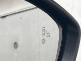 ●ブラインドアシストセンサー:視角からの車を感知し、ドライバーが車線変更を行う際に、警告音と共に注意を促してくれる安全支援機能です!