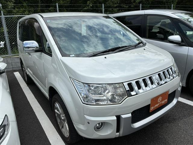デリカD:5 2.2 シャモニー 4WD ワンオーナー 禁煙車 フルセグTV