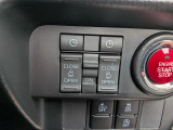 運転席から後席のスライドドアの開閉ができます。