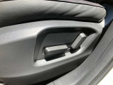 助手席は6Wayパワーシートになっています