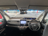 視界の良さと取り回しの良さで、たまに運転する奥様にも安心♪