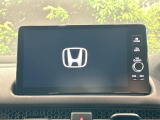 【メーカー純正ナビ】インテリアに溶け込むスタイリッシュな「専用設計」メーカーナビを装備♪視認性や操作性など基本性能にも優れ、より上質なカーライフをお楽しみいただけます。