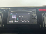 ディスプレイオーディオを装着しています。Bluetooth(ブルートゥース)・USB接続/CD・DVD再生/ワンセグ視聴等が使用できます。