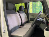 運転席シート廻りは使用感も少なく、良好な状態となっています。丁寧に使われていたことがよくわかりますね。