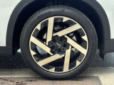 【MINI NEXT 延長保証】「MINI NEXT 延長保証」は、「MINI NEXT2年」保証付車両をご購入いただいたオーナーの皆様に、より快適なMINI ライフを楽しんでいただくためのサポートプログラムです。