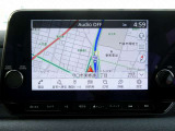 日産コネクトナビは、有料のコネクトサービスで地図更新や、オペレーターサービス、スマホアプリで車の機能やリモート操作などもできます。