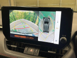 【パノラミックビューモニター】専用のカメラにより、上から見下ろしたような視点で360度クルマの周囲を確認することができます☆死角部分も確認しやすく、狭い場所での切り返しや駐車もスムーズに行えます。