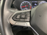 ◆クルーズコントロールにレーダーセンサーを組み合わせ、先行車を測定し設定されたスピードを上限に自動で加減速を行います。一定の車間距離を維持することで、長距離走行でのドライバーの疲労を低減させます。