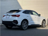 正規ディーラー (株)ファーレン古都 Audi京都南のお車をご覧いただき有難うございます。気になる点やご相談などお気軽にお問い合わせくださいませ。