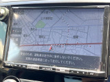【純正ナビ】人気の純正ナビを装備しております。ナビの使いやすさはもちろん、オーディオ機能も充実!キャンプや旅行はもちろん、通勤や買い物など普段のドライブも楽しくなるはず♪