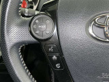 ステアリングスイッチ装備!運転しながら手元でオーディオの操作などができます。