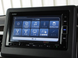 ナビゲーションは純正メモリーナビ(VXM-214VFi)を装着しております。AM、FM、CD、DVD再生、Bluetooth、音楽録音再生、フルセグTVがご使用いただけます。